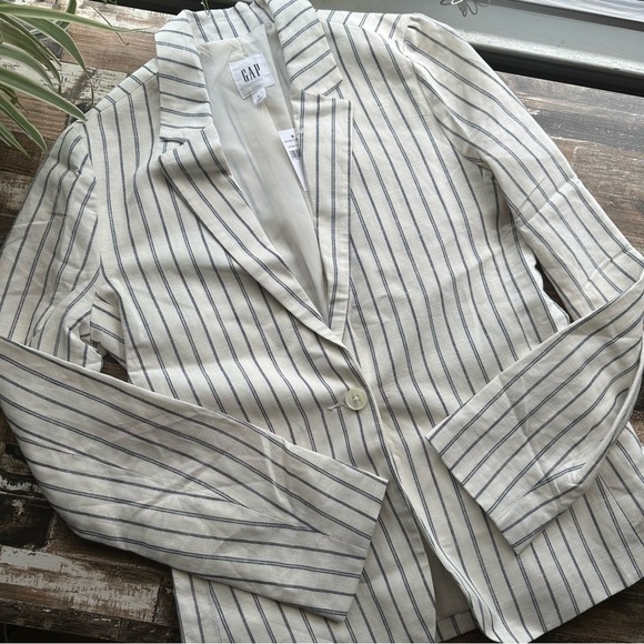 NWT GAP Linen Cotton Blend White Navy Blue Striped Blazer - Size 2 - Picture 3 of 7
